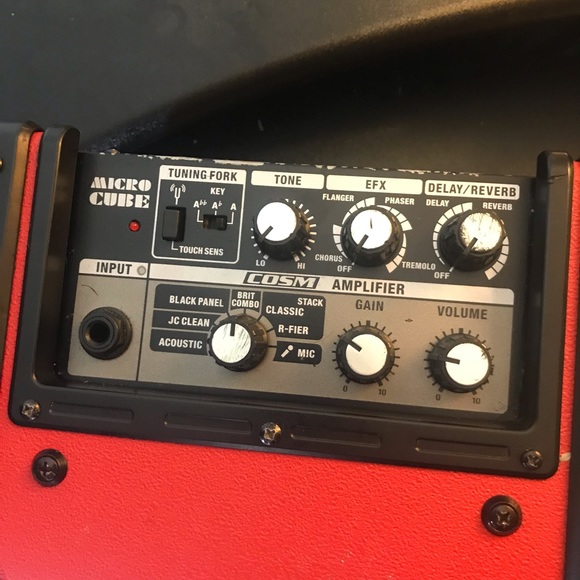 Roland MicroCube 2 - Picture 5 of 7